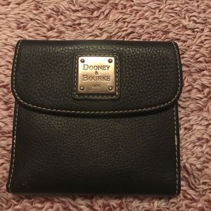 Dooney and Bourke wallet